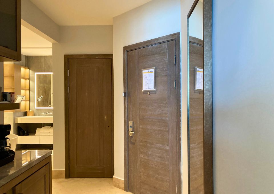 Sandals Dunn's River Tufa Terrace One Bedroom Skypool Butler Suite Entry Area